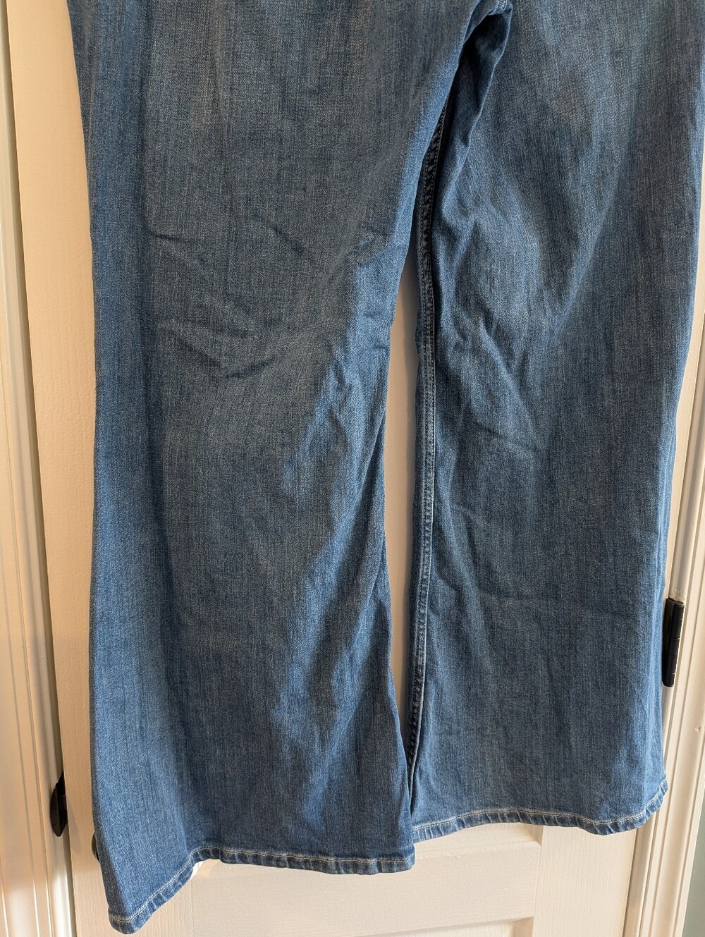 Anthropologie Pilcro Tower Flare Mid-Rise Jeans Denim Blue Wide Leg Size 34 - Picture 11 of 13